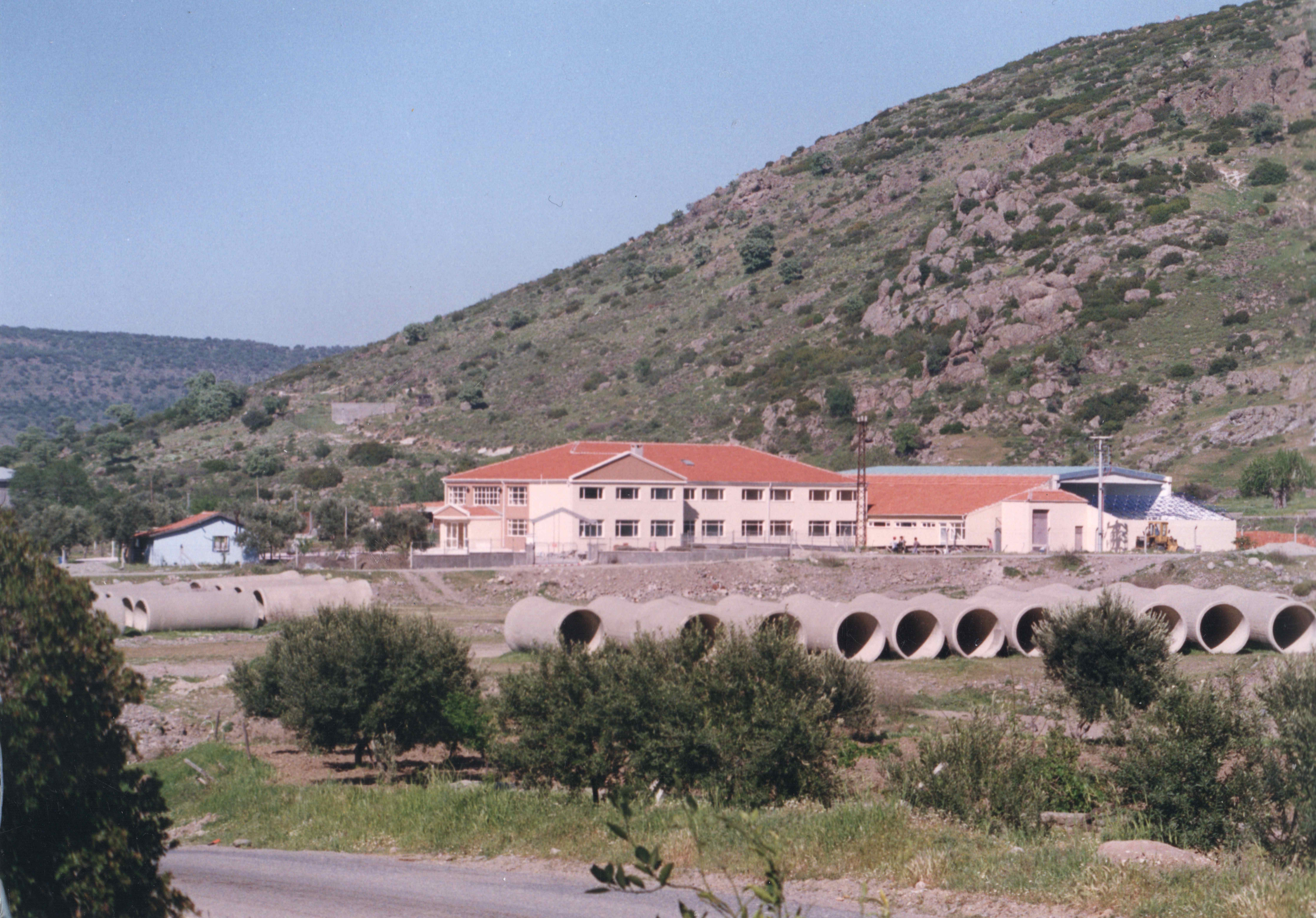 Sabahat Akşıray Otizm Merkezi, Menemen