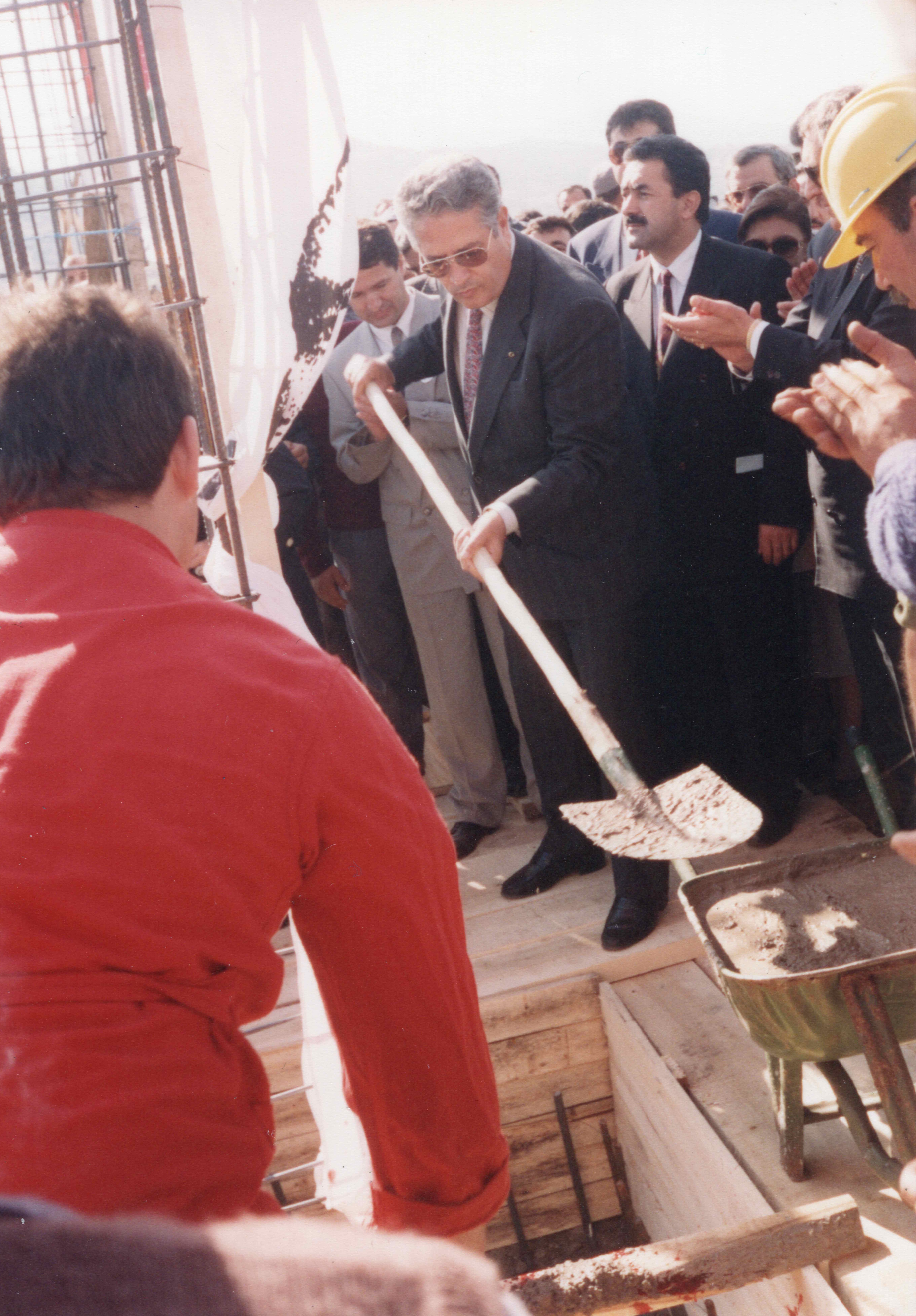 Sabahat Akşıray Otizm Merkezi temel atma t�reni, Menemen